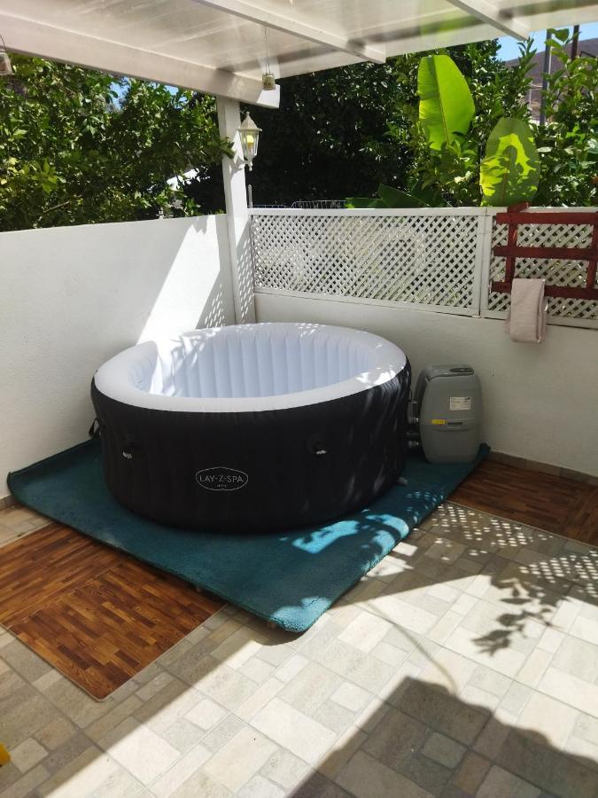 Modern Confort Studio With Lazy Spa Included イラクリオン エクステリア 写真